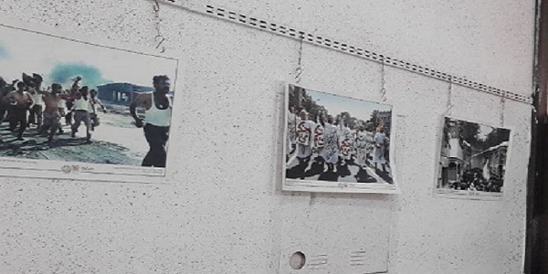 افتتاح نمایشگاه عکس شهدا در شهرستان هرسین بمناسبت هفته بسیج