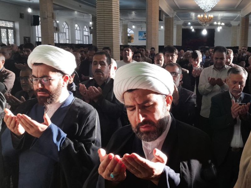 نماز عید سعید فطر در هرسین اقامه شد