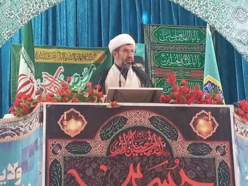 هدف دشمن ایجاد دو دستگی و ایجاد تجمعات خیابانی بود