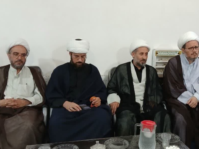 مراسم تکریم و معارفه مدیر جدید حوزه علمیه  هرسین برگزار شد