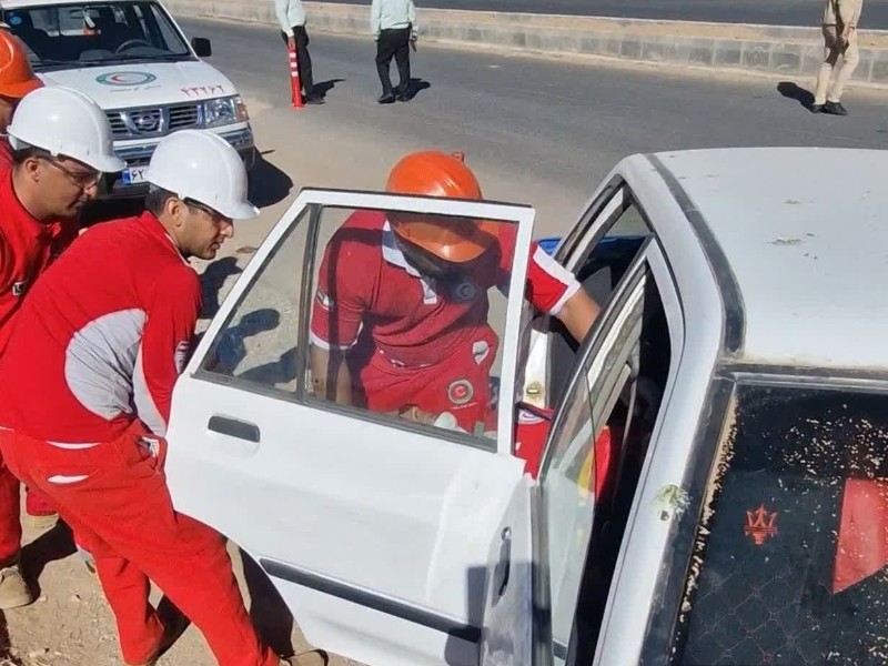 اجرای مانور جادهای در شهرستان هرسین اجرای مانور جادهای در شهرستان هرسین