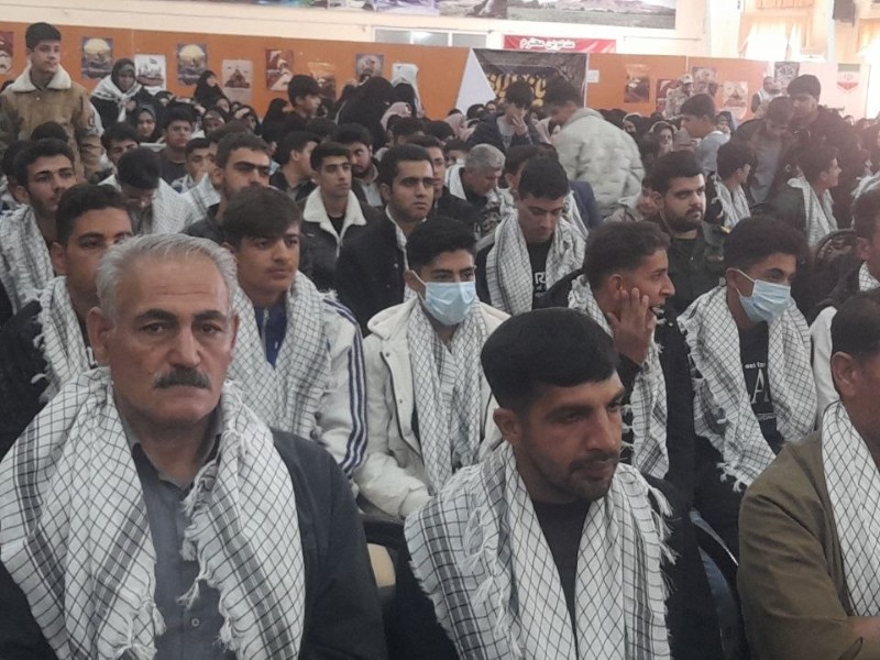 نمایش اقتدار فدائیان ولایت در هرسین+تصویر نمایش اقتدار فدائیان ولایت در هرسین+تصویر