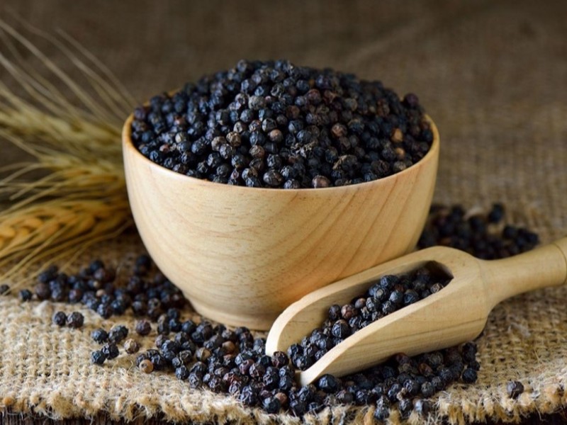 معجزه ترکیب شدن فلفل سیاه با این ۵ ماده خوراکی؛ جذب ویتامین‌ها را تا ۲۰۰۰ درصد افزایش دهید